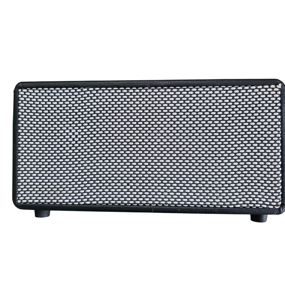 Bass Jaxx Amped Wireless Bluetooth Speaker Black White SP-0254 USB-C Retro Style